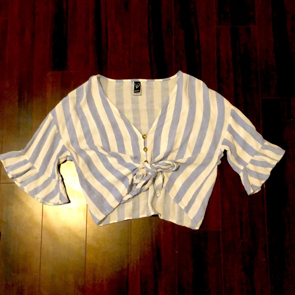 Blue and White striped flowy top